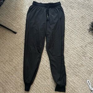 Women’s joggers